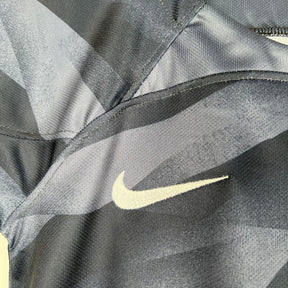 Kit Infantil Barcelona Goleiro Nike 23/24 - Preto com detalhes em branco