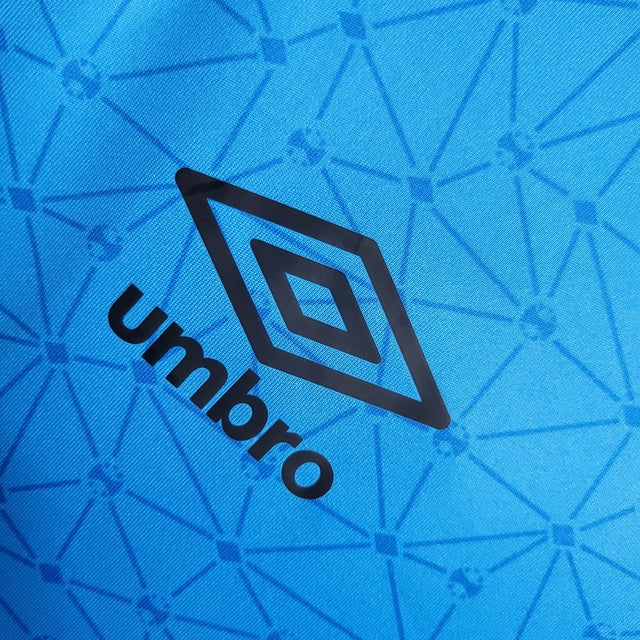 Camisa Grêmio Treino 22/23 - Torcedor Umbro Masculina - Azul com detalhes em preto