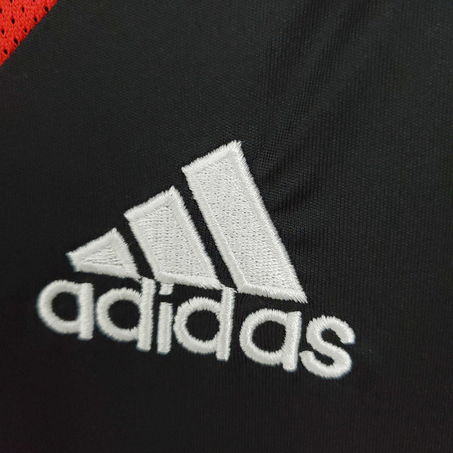 Camisa Retrô Benfica 2009/2010 - Masculina Adidas - Preta com detalhes em vermelho