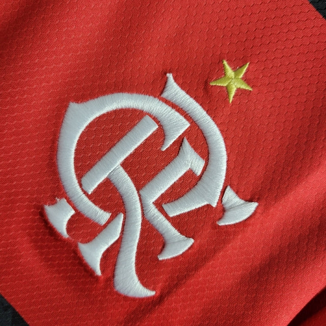 Camisa Flamengo I 21/22 Torcedor Masculina - Vermelha com detalhes em preto e branco