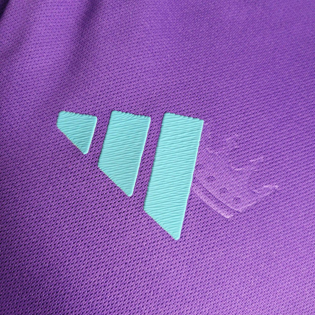 Camisa Charlotte FC II 23/24 - Jogador Adidas Masculina - Roxa com detalhes em azul e rosa