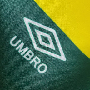 Camisa Seleção Brasileira Retrô 91/94 Umbro Torcedor Masculina - Detalhes em verde,amarelo,e azul