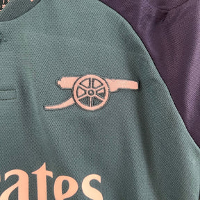 Kit Infantil Arsenal III 23/24 Adidas - Verde com detalhes em azul e branco
