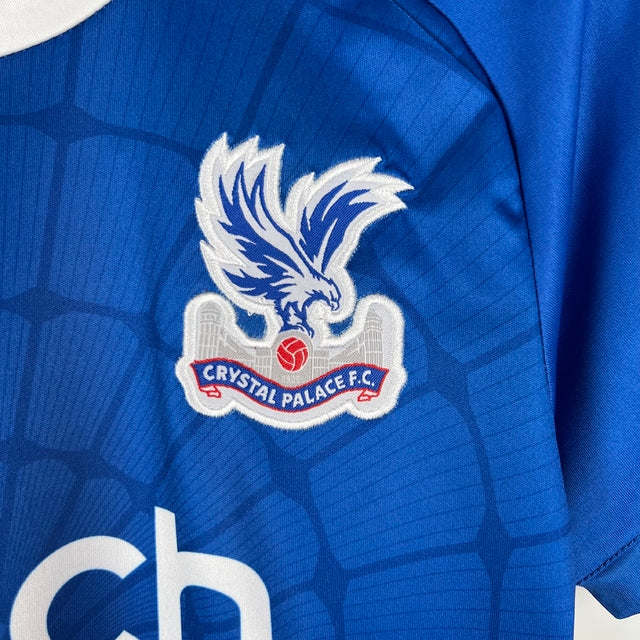 Kit Infantil Crystal Palace I Macron 23/24 - Vermelho e azul com detalhes em branco