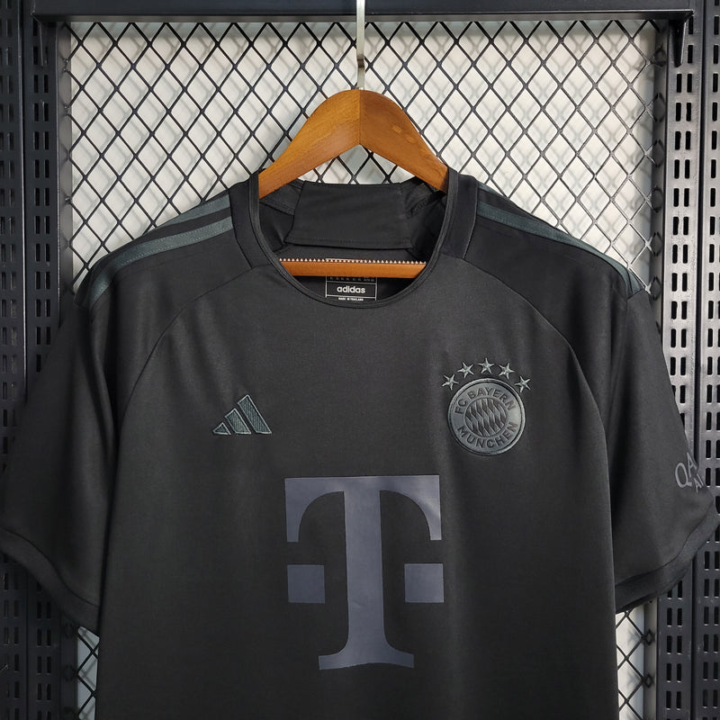 Camisa Bayern Edição Especial Black  23Versão /24 - Torcedor