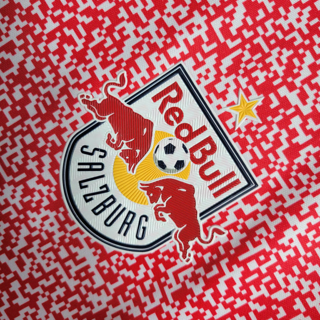 Camisa Red Bull Salzburg Treino 23/24 - Torcedor Nike Masculina - Branco com detalhes em vermelho e preto