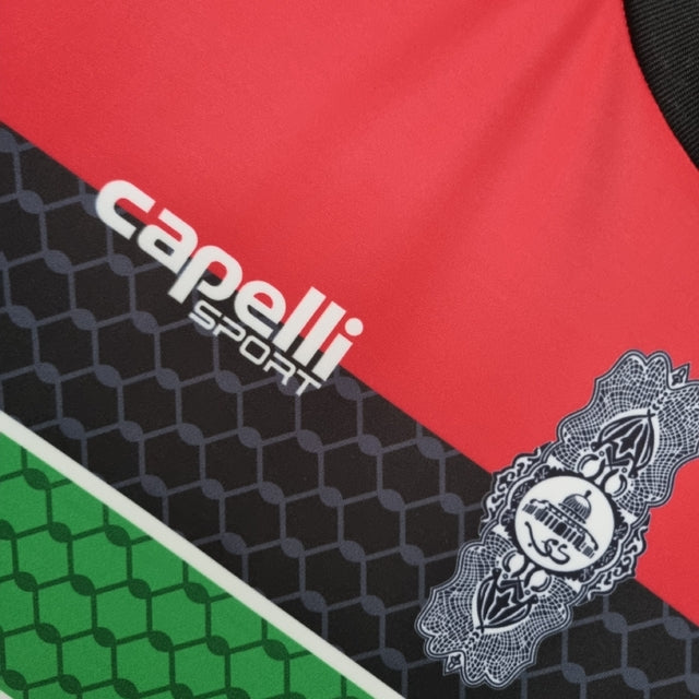 Camisa Desportivo Palestino Edição Especial 22/23 - Torcedor Capelli Masculina - Vermelha com detalhes em verde e preto