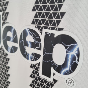 Camisa Juventus I 22/23 - Torcedor Adidas Masculina - Branca e preta