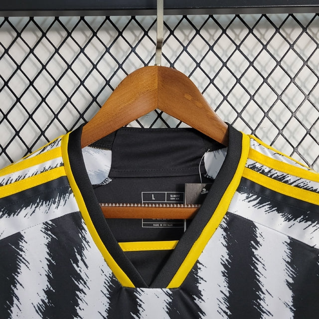 Camisa Juventus I 23/24 - Torcedor Adidas Masculina - Preto e branca