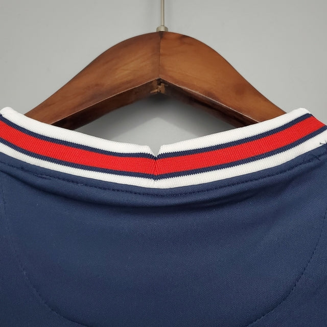 Camisa Paris Saint-Germain I 21/22 - Torcedor Nike Masculina - Azul com detalhes em vermelho e branco