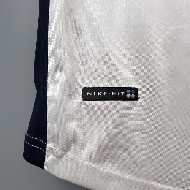 Camisa Retrô Paris Saint-Germain II 1998/1999 - Torcedor Nike Masculina - Branca, azul e vermelha