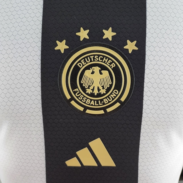 Camisa Seleção da Alemanha I 22/23 - Jogador Adidas Masculina - Branca e preta