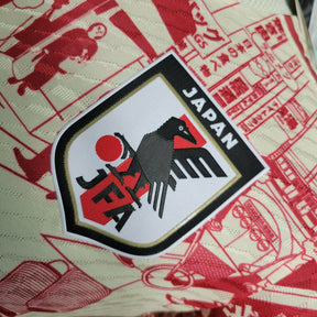 Camisa Japão Edição Especial 23/24 - Jogador Adidas Masculina - Amarela com detalhes em vermelho
