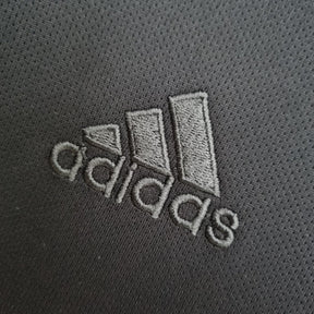 Camisa Seleção Argentina Treino 22/23 - Torcedor Adidas Masculina - Preta com detalhes em branco