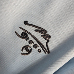 Camisa Retrô Seleção da Argentina 2010 Maradona - Fila Masculina - Azul com detalhes em branco e preto