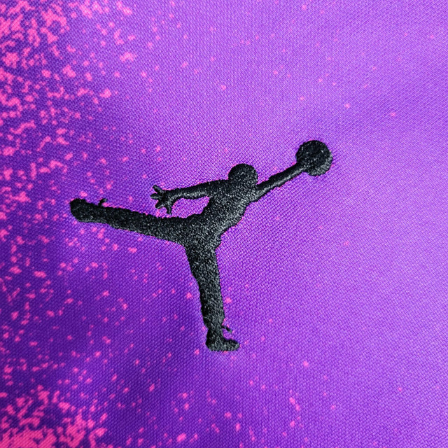 Kit Infantil Paris Saint-Germain III 20/21 - Jordan - Rosa com detalhes em preto e roxo