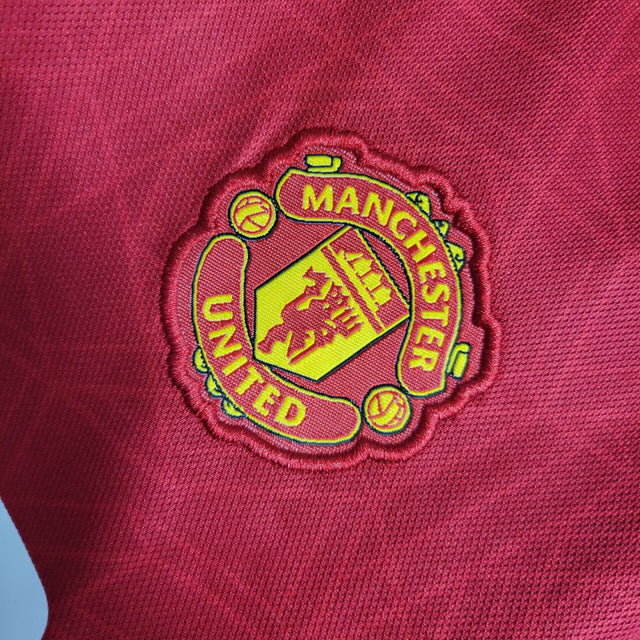 Kit Infantil Manchester United I manga longa 23/24 - Adidas - Vermelho com detalhes em preto
