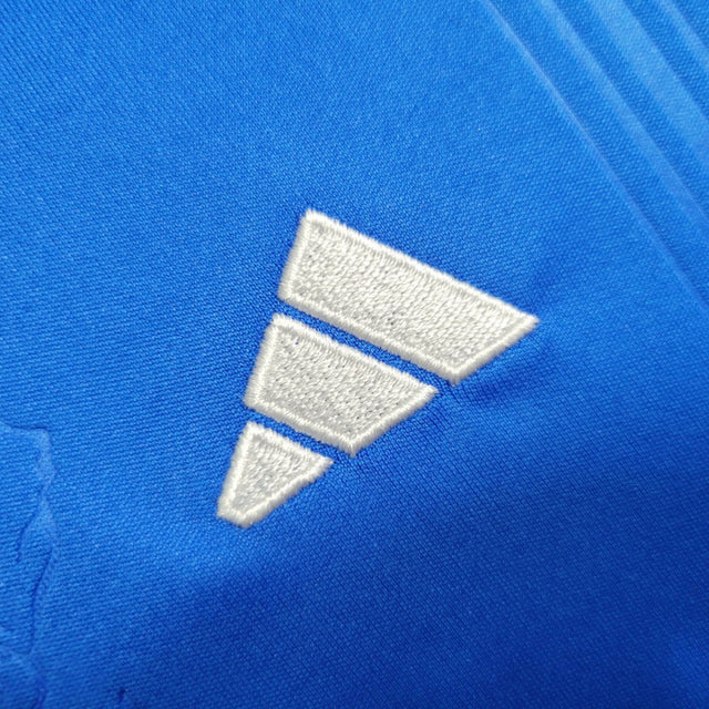 Kit Infantil Leicester City I 23/24 - Adidas - Azul com detalhes em branco e dourado