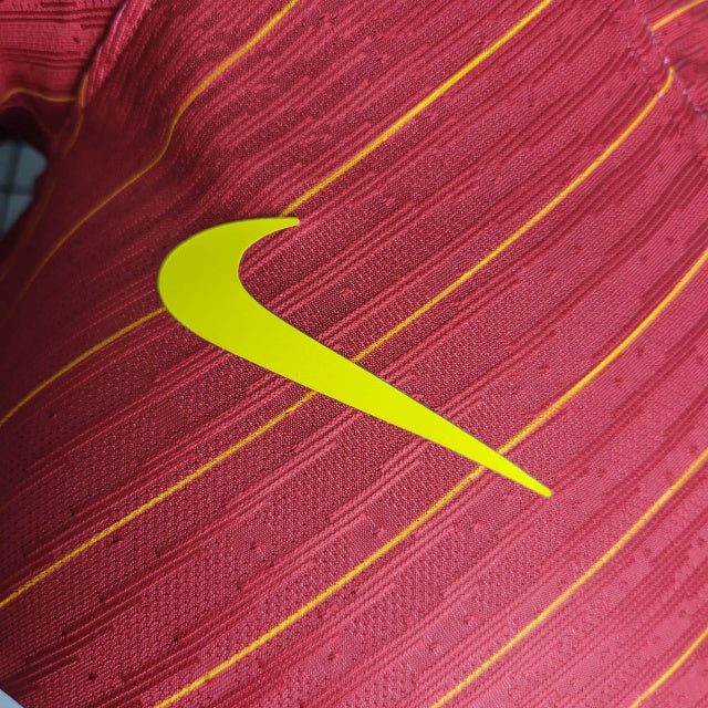 Camisa Liverpool I 24/25 - Jogador Nike Masculina - Vermelha com detalhes em branco