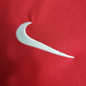 Camisa Retrô Seleção de Portugal I 2016/2017 manga longa - Nike Masculina - Vermelha com detalhes em verde
