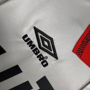 Camisa Retrô Flamengo II 1994 - Umbro Masculina - Branca com detalhes em vermelho