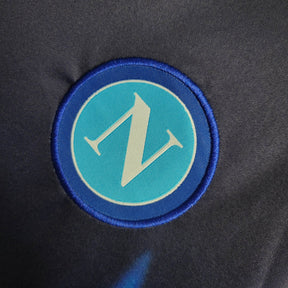 Camisa Napoli Edição especial 23/24 - Torcedor EA7 Masculina - Azul com detalhes em fogo