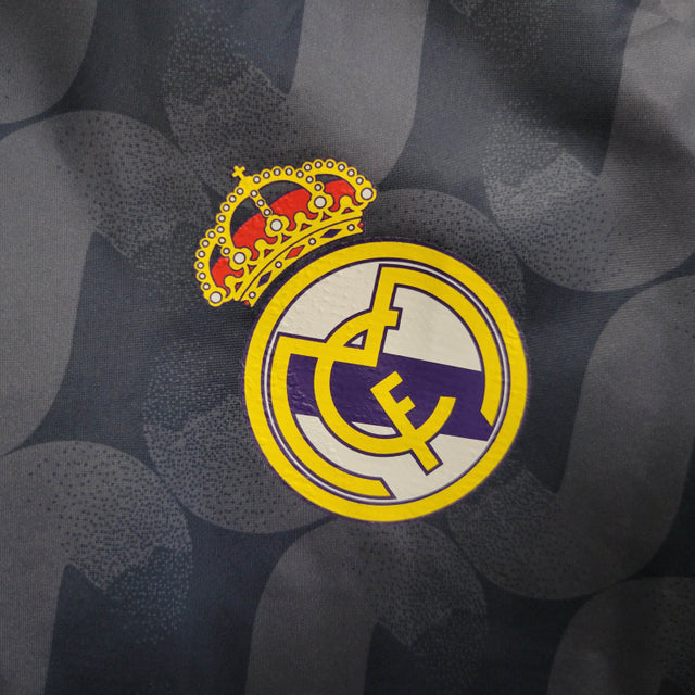 Jaqueta Corta-Vento Real Madrid II 23/24 - Masculina Adidas - Azul com listras pretas