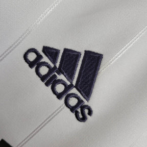 Camisa Retrô Real Madrid I 2012/2013 manga longa - Adidas Masculina - Branca com detalhes em azul