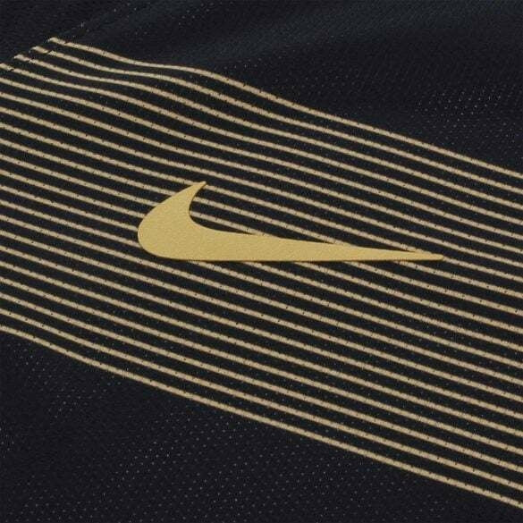 Camisa Retrô Corinthians 2018/19 - Masculina Nike - Preta com detalhes em Dourado