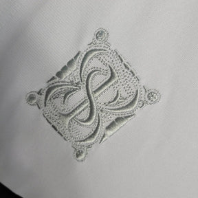 Camisa Retrô Real Madrid I 09/10 manga longa - Masculina Adidas - Branca com detalhes em preto e amarelo