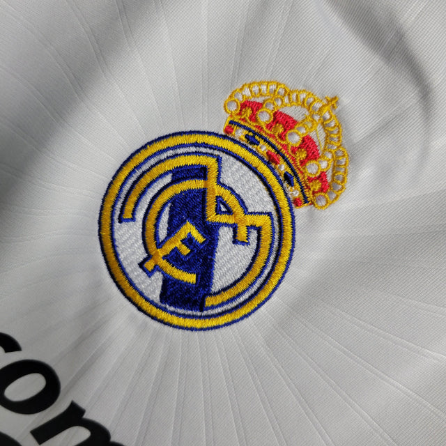 Camisa Retrô Real Madrid I 10/11 - Masculina Adidas - Branca com detalhes em azul