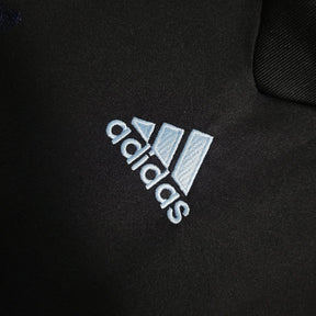 Camisa Retrô Real Madrid II 09/10 - Masculina Adidas - Preta com detalhes em azul