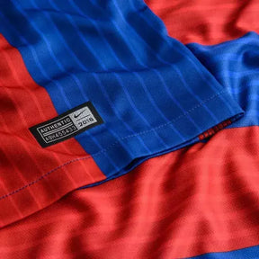 Camisa Retrô Barcelona I 2016/17 - Masculina Nike - Azul e vermelha