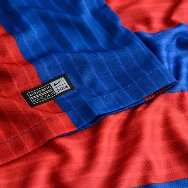 Camisa Retrô Barcelona I 2016/17 - Masculina Nike - Azul e vermelha