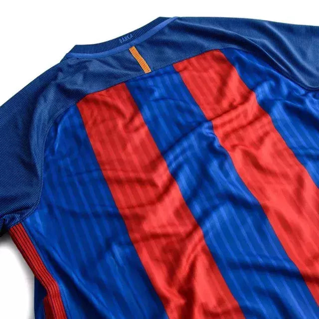 Camisa Retrô Barcelona I 2016/17 - Masculina Nike - Azul e vermelha
