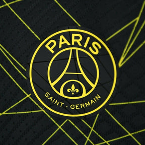 Camisa Retrô Paris Saint-Germain IV 22/23 - Masculina Jordan - Preta com detalhes em amarelo
