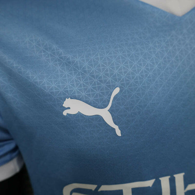 Camisa Manchester City I 25/26 - Jogador Puma Masculina - Azul com detalhes em branco