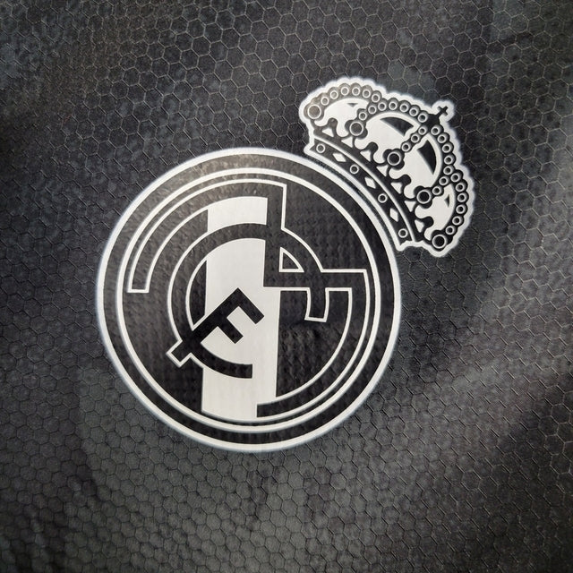 Jaqueta Corta-Vento Real Madrid 23/24 - Masculina Adidas - Preta