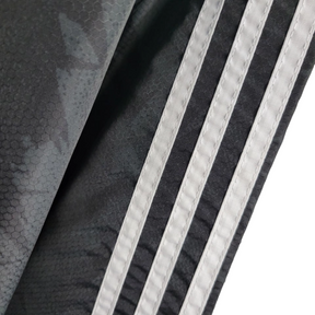Jaqueta Corta-Vento Real Madrid 23/24 - Masculina Adidas - Preta