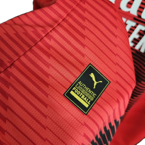 Camisa AC Milan I 23/24 - Torcedor Puma Masculina - Vermelha e preta