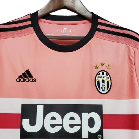 Camisa Retrô Juventus 2015/2016 - Adidas Masculina - Rosa com detalhes em preto