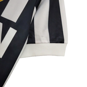 Camisa Retrô Juventus 1984/1985 - Kappa Masculina - Preta e branca