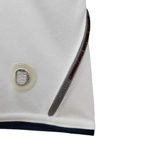 Camisa Retrô Seleção da Inglaterra 2006 - Umbro Masculina - Branca