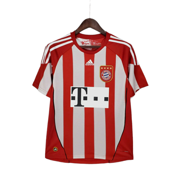 Camisa Retrô Bayern de Munique 2010/2011 - Masculina Adidas - Vermelha e branca