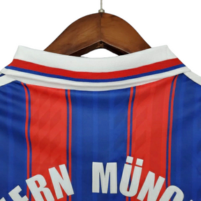 Camisa Retrô Bayern de Munique 1995/1997 - Masculina Adidas - Azul e vermelha