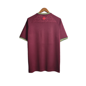 Camisa Vasco da Gama Edição Especial 22/23 Kappa Torcedor Masculino - Vinho com detalhes em dourado verde e amarelo