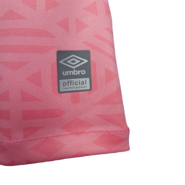 Camisa Grêmio Edição especial 22/23 - Torcedor Umbro Feminina - Rosa com detalhes em azul e preto