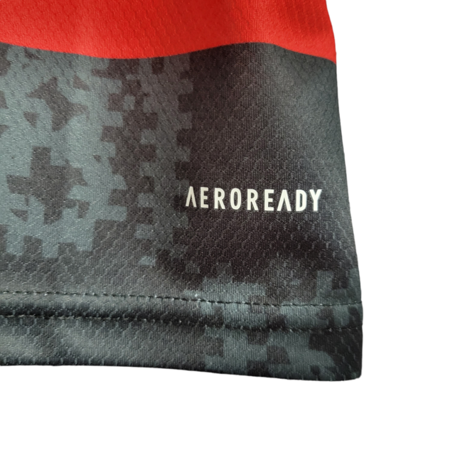 Camisa Flamengo I 21/22 Torcedor Masculina - Vermelha com detalhes em preto e branco