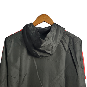 Jaqueta Corta-Vento Flamengo 21/22 Masculina Adidas - Preta com detalhes em vermelho