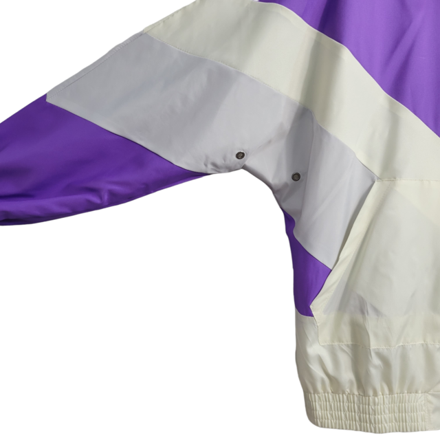 Jaqueta Corta-Vento Flamengo 23/24 Masculina Adidas - Roxa com detalhes em brancoe e cinza